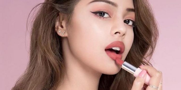 5 xu hướng màu môi giúp bạn nổi bật dịp cuối năm 2018