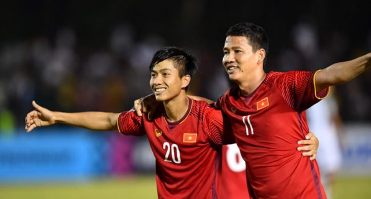 Cặp đôi Anh Đức, Văn Đức lập công: ĐT Việt Nam 2-1 Philippines