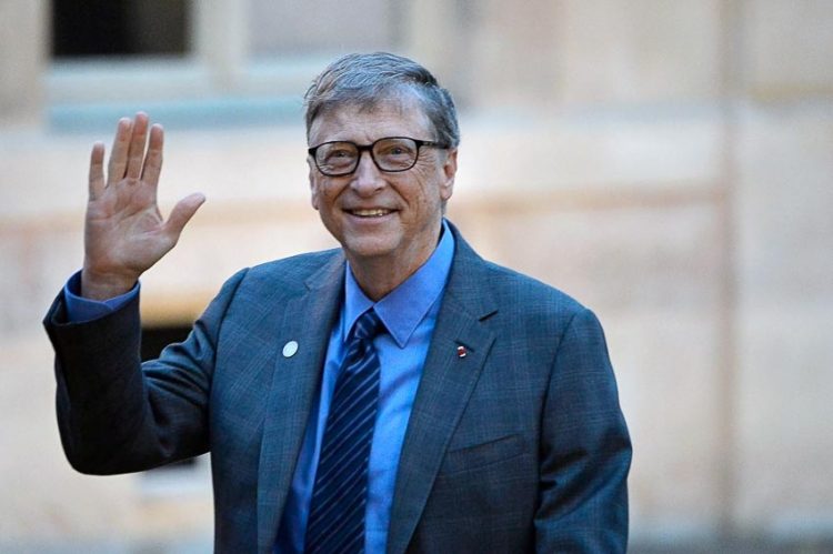 Bill Gates làm gì đầu tiên sau khi có 350 triệu USD nhờ Microsoft IPO 32 năm trước?