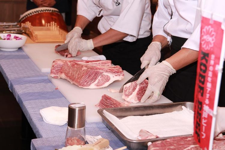 Thưởng thức bò Kobe tại Kohaku Sashimi & Yakiniku 2