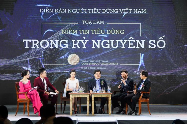 Vinh danh Top 100 sản phẩm, dịch vụ Tin & Dùng 2018 1