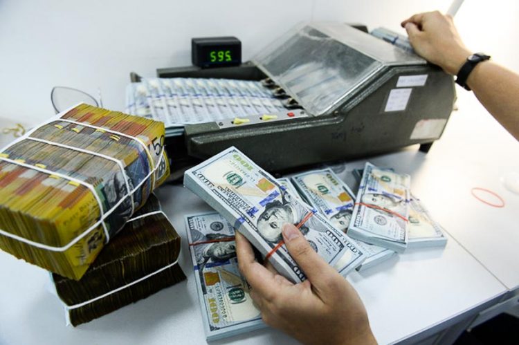 Dòng vốn ngoại vẫn chảy mạnh vào thị trường chứng khoán 1