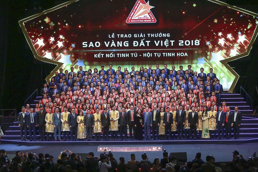 Du Lịch Việt nhận giải thưởng Sao Vàng Đất Việt 2