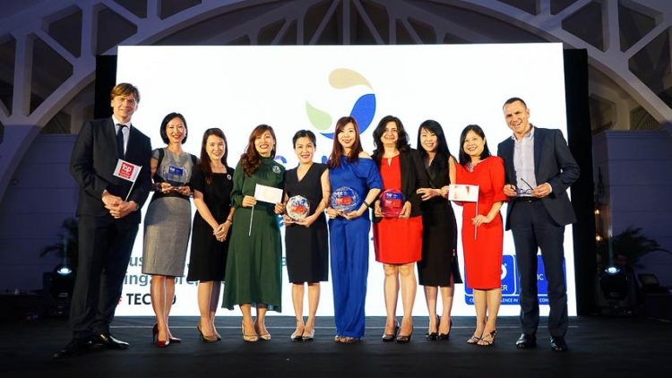 Sanofi Việt Nam đạt giải thưởng “Doanh nghiệp Thực hành tốt phát triển nhân sự” 2019 1