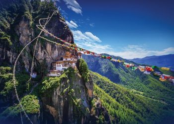 Bhutan, “hạnh phúc” có dễ kiếm tìm?