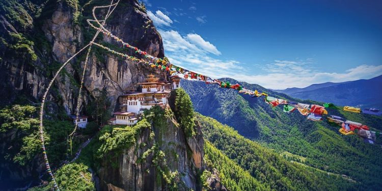 Bhutan, “hạnh phúc” có dễ kiếm tìm?