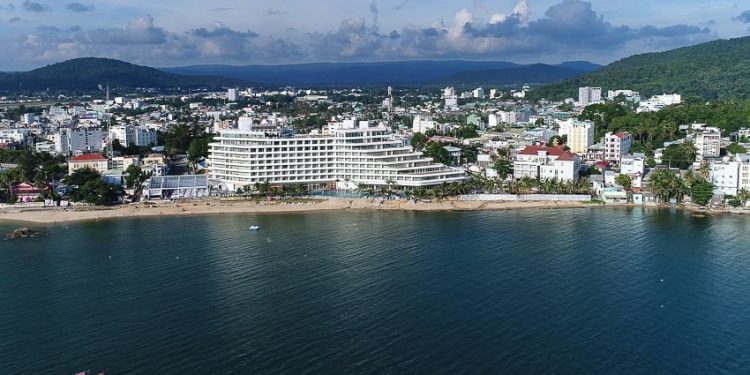 Lễ hội tuyết đầu tiên trên đảo ngọc tại Seashells Phú Quốc