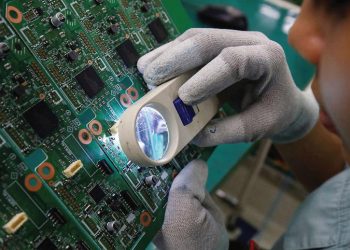 Chiến tranh thương mại đang khiến nhiều công ty tính tới khả năng rút cơ sở sản xuất ra khỏi Trung Quốc