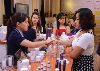 SkinClinic ra mắt sản phẩm Serum PRP cùng người sáng lập thương hiệu 5