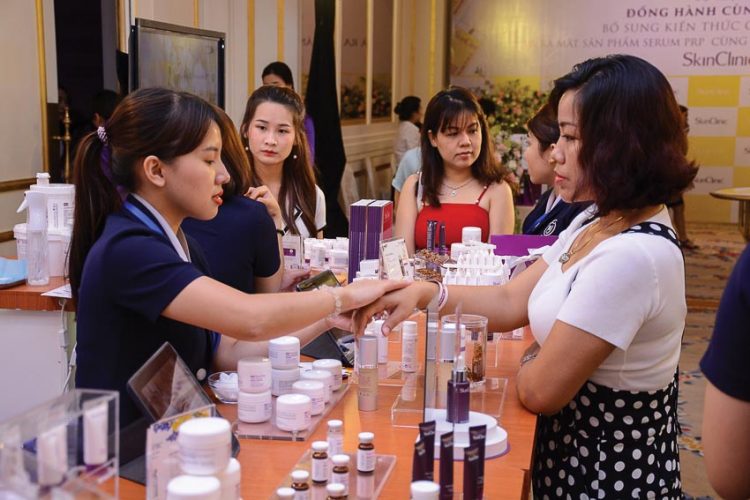 SkinClinic ra mắt sản phẩm Serum PRP cùng người sáng lập thương hiệu 5