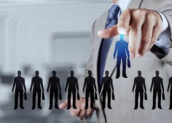 Nhân sự cấp cao và ngành công nghệ được săn đón ở Việt Nam