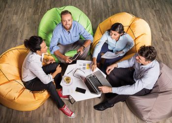 Để nhân viên học hỏi lẫn nhau