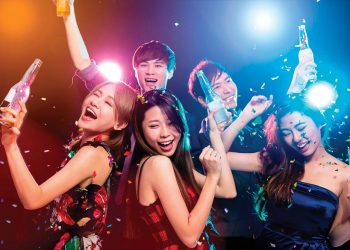 Đón Giao thừa mừng năm 2019 tại Bar onTop