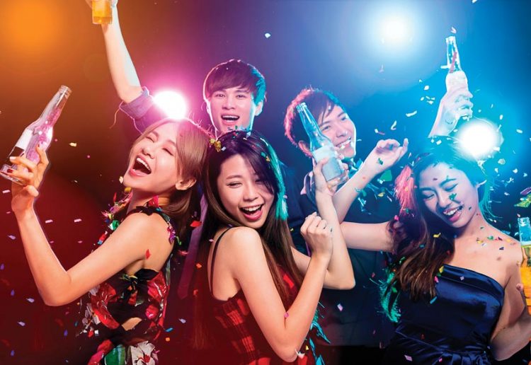Đón Giao thừa mừng năm 2019 tại Bar onTop
