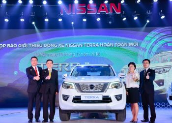 Ra mắt Nissan Terra hoàn toàn mới giá từ 988 triệu đồng tại Việt Nam