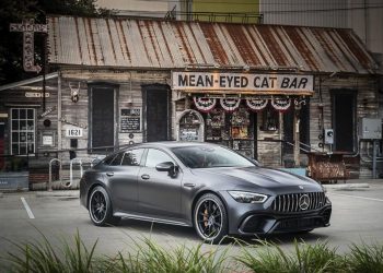 Mercedes-Benz AMG GT 4 cửa