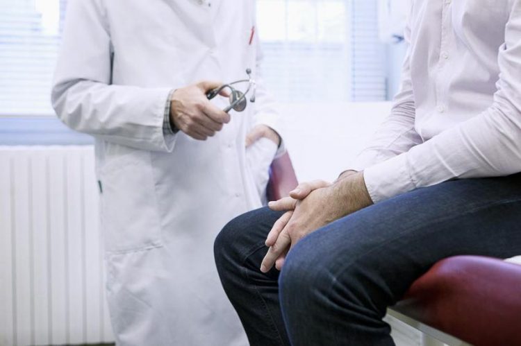 8 bí quyết chăm sóc cậu nhỏ