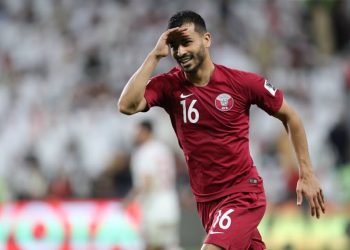UAE 0-4 Qatar: Đội chủ nhà dừng chân trước màn trình diễn ấn tượng của Qatar