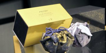 Phiên bản giới hạn Nishijin kỷ niệm 10 năm ra mắt dòng sản phẩm Shiseido Future Solution LX