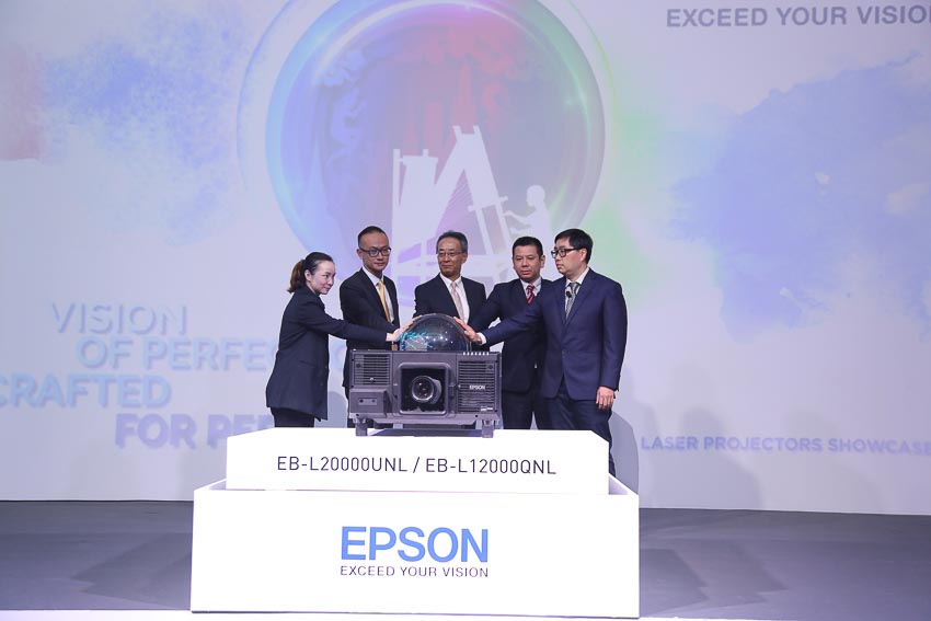 Epson ra mắt máy chiếu Laser 12.000 lumen Native 4K 3LCD 7