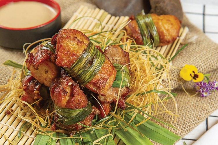 Khai trương Café Central trên đường Pasteur, TP.HCM