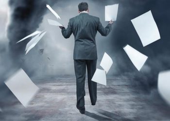 Ứng phó với làn sóng nhân sự nhảy việc sau khi nhận thưởng Tết 1