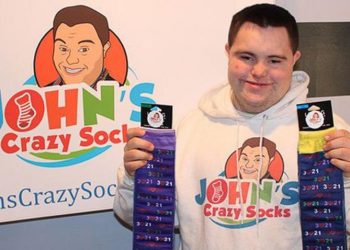 Thương hiệu tất triệu USD của chàng trai 22 tuổi mắc hội chứng Down 3