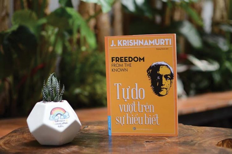 “Tự do vượt trên sự hiểu biết” 1