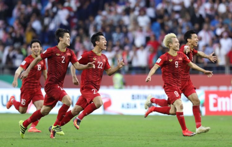 Hạ thuyết phục Jordan 4-2 trên chấm 11m, Việt Nam đĩnh đạc vào tứ kết Asian Cup 2019