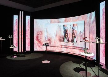 Bộ sưu tập Xuân-Hè 2019 của Giuseppe Zanotti: Tôn vinh nét đẹp của người phụ nữ 2