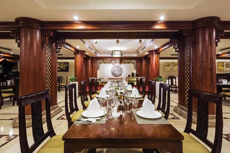 Business Lunch mới