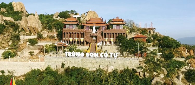 Toàn cảnh Trùng Sơn cổ tự. Ảnh: Phương Đông Group 1