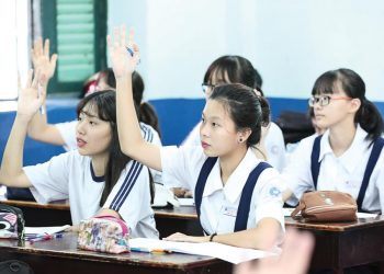 Hiện nay việc học ngoại ngữ trong hệ thống giáo dục của Việt Nam vẫn chưa thành công