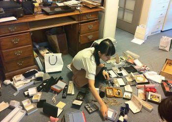 Chuyện nhà tôi: Dọn nhà - càng nghèo càng lắm đồ?