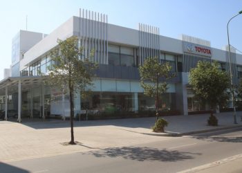 Toyota Việt Nam khai trương hai đại lý mới tại Thanh Hóa và Từ Liêm, Hà Nội