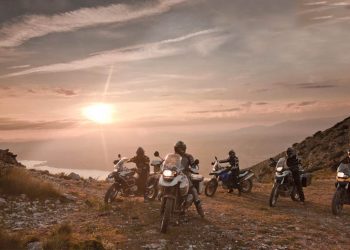 BMW Motorrad tăng trưởng vượt bậc, đặt mục tiêu bán được 200.000 chiếc năm 2020