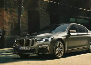 Chi tiết BMW M760Li xDrive 2020, đối thủ nặng ký của Mercedes-AMG S 65