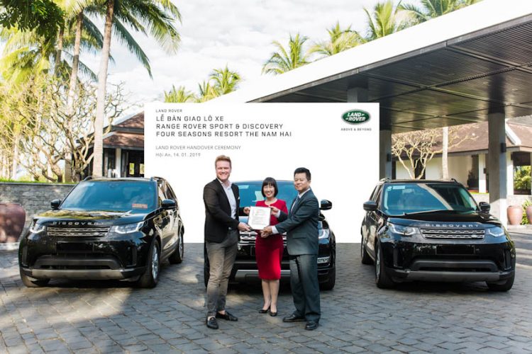 Land Rover Việt Nam bàn giao lô xe trị giá hơn 22 tỉ đồng cho Four Seasons Resort The Nam Hai