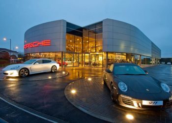 256.255 chiếc xe Porsche bán ra trong năm 2018, lập kỷ lục doanh số trong lịch sử