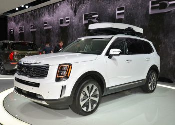 [NAIAS 2019] SUV 8 chỗ Kia Telluride 2020 ra mắt, cạnh tranh với Hyundai Palisade
