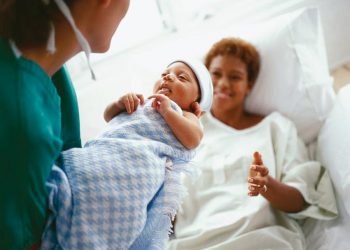 Ngày sinh và adn có liên quan với bệnh dị ứng? 2