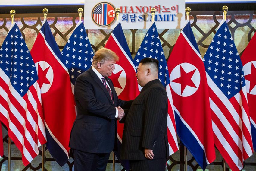 Những hình ảnh ấn tượng trong cuộc gặp của lãnh đạo Mỹ - Triều tại Hà Nội 3