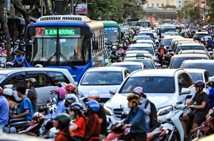 TP HCM muốn thu phí ôtô, cấm xe máy vào trung tâm