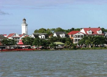 Thủ đô Paramaribo của Suriname, nơi diễn ra hội nghị của tổ chức HFLD