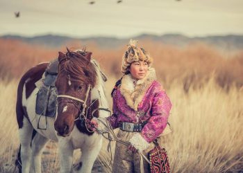 Mông Cổ - tìm bình yên trên thảo nguyên bất tận