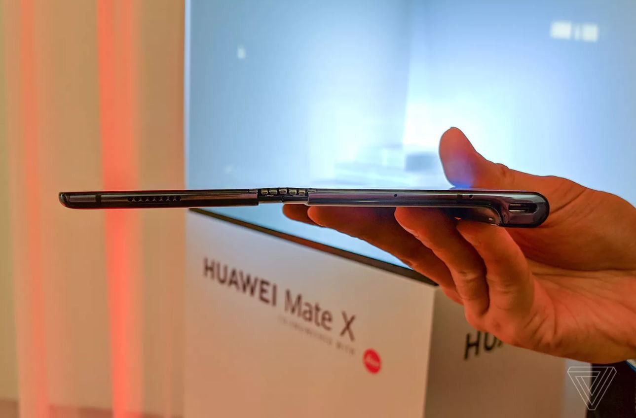 Huawei ra mắt smartphone màn hình gập 5G Mate X giá 2.300 euro - Ảnh 7