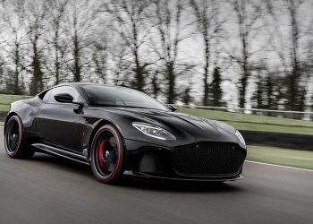 Aston Martin DBS Superleggera TAG Heuer, chốt giá 295.000 bảng Anh, kèm đồng hồ