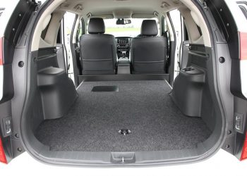 Mitsubishi “bán tải hóa” Pajero Sport dành cho khách chạy dịch vụ