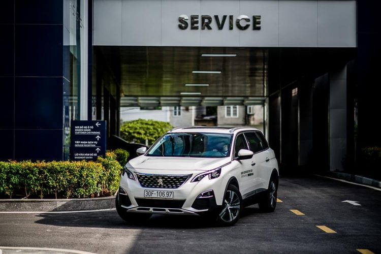 Peugeot thực hiện chương trình hỗ trợ phương tiện đi lại cho khách bảo hành xe