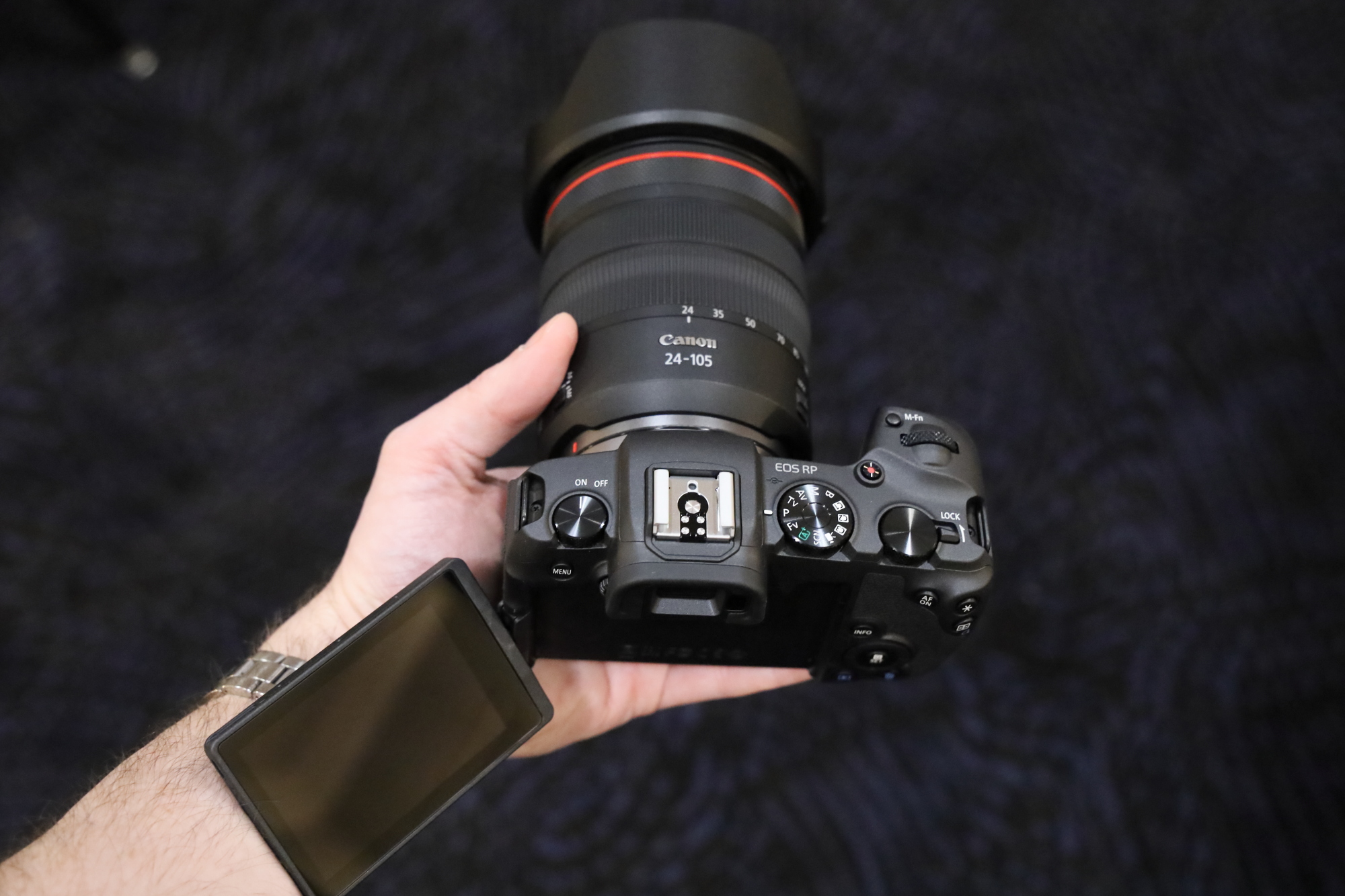 Máy ảnh Canon full-frame EOS RP siêu gọn nhẹ - 5
